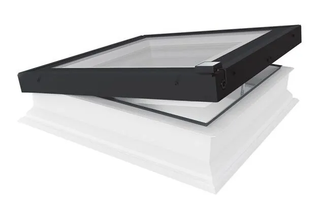 lichtkoepel vlak glas